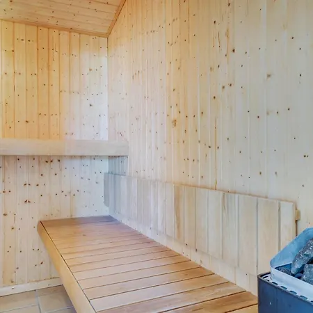 Laghmund - 250m From The Sea By Interhome *