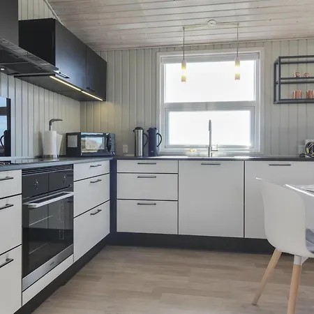 Feriehus Laghmund - 250m From The Sea By Interhome